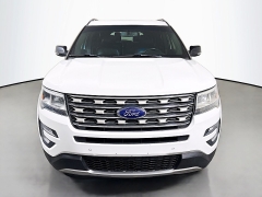 Used 2017  Ford Explorer 4d SUV FWD XLT at Graham Auto Mall near Mansfield&comma; OH