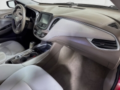 Used 2017  Chevrolet Malibu 4d Sedan LT at Graham Auto Mall near Mansfield&comma; OH