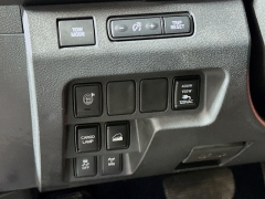 Used 2023  Nissan Frontier Crew Cab 4x4 PRO-4X Auto at Graham Auto Mall near Mansfield&comma; OH