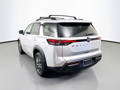 Used 2025  Nissan Pathfinder SV 4WD at Graham Auto Mall near Mansfield&comma; OH