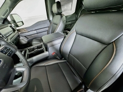 New 2026  Ford Super Duty F-350 4WD LARIAT Crew Cab SRW 6&period;75' Box at Graham Auto Mall near Mansfield&comma; OH
