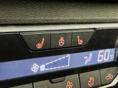 Used 2020  Nissan Altima 4d Sedan FWD 2.5L SV at Dutro Auto near Zanesville, OH