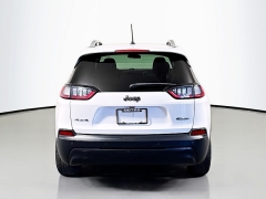 Used 2019  Jeep Cherokee 4d SUV 4WD Latitude Plus 2&period;4L at Graham Auto Mall near Mansfield&comma; OH