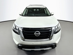 Used 2023  Nissan Pathfinder SL 4WD at Graham Auto Mall near Mansfield&comma; OH