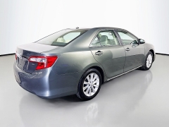 Used 2013  Toyota Camry 4d Sedan XLE at Dutro Auto near Zanesville&comma; OH