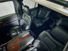 Used 2024  Lincoln Navigator Premiere 4x4 at Graham Auto Mall near Mansfield&comma; OH