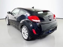 Used 2015  Hyundai Veloster 3d Coupe Auto at Graham Auto Mall near Mansfield&comma; OH