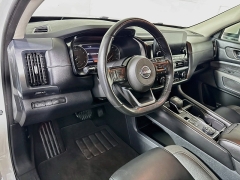 Used 2023  Nissan Pathfinder SL 4WD at Graham Auto Mall near Mansfield&comma; OH