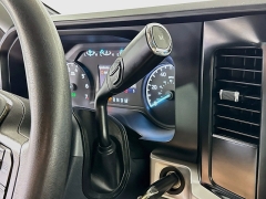 Used 2025  Ford Super Duty F-350 4WD XLT Crew Cab SRW 6&period;75' Box at Graham Auto Mall near Mansfield&comma; OH