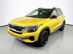 Used 2023  Kia Seltos Nightfall DCT AWD at Dutro Auto near Zanesville, OH