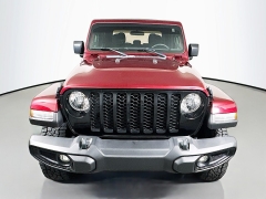 Used 2021  Jeep Gladiator Willys Sport 4x4 at Graham Auto Mall near Mansfield&comma; OH