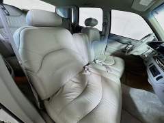 Used 1996  Lincoln Town Car 4d Sedan Signature at Graham Auto Mall near Mansfield, OH