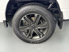 Used 2021  Ford F-150 4WD LARIAT SuperCrew 6&period;5' Box at Dutro Auto near Zanesville&comma; OH