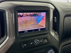 Used 2022  Chevrolet Silverado 1500 4WD Crew Cab 147" Custom at Graham Auto Mall near Mansfield&comma; OH