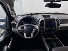 Used 2021  Ford Super Duty F-250 4WD LARIAT Crew Cab SRW 6&period;75' Box at Graham Auto Mall near Mansfield&comma; OH