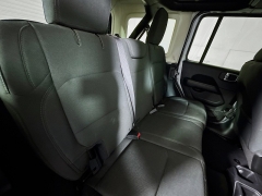 Used 2018  Jeep Wrangler Unlimited 4d SUV 4WD Sahara at Dutro Auto near Zanesville, OH