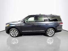 Used 2024  Lincoln Navigator Reserve 4x4 at Dutro Auto near Zanesville&comma; OH