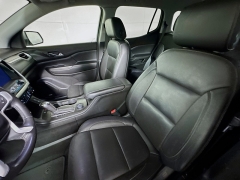 Used 2019  GMC Acadia 4d SUV AWD SLT-1 at Dutro Auto near Zanesville&comma; OH