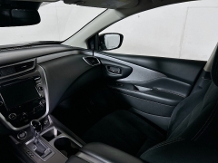 Used 2020  Nissan Murano 4d SUV AWD SV at Dutro Auto near Zanesville&comma; OH