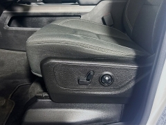 Used 2020  Ram 1500 4WD Crew Cab Big Horn Level 2 at Graham Auto Mall near Mansfield&comma; OH