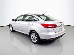 Used 2017  Ford Focus 4d Sedan SE at Graham Auto Mall near Mansfield&comma; OH