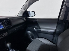 Used 2020  Toyota Tacoma 4WD Double Cab SR at Graham Auto Mall near Mansfield, OH