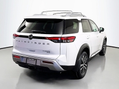 New 2025  Nissan Pathfinder Platinum 4WD at Dutro Auto near Zanesville&comma; OH