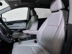 Used 2024  Honda Odyssey EX-L Auto at Dutro Auto near Zanesville&comma; OH