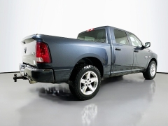 Used 2014  Ram 1500 4WD Crew Cab Express at Dutro Auto near Zanesville&comma; OH