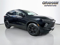  2023 Chevrolet Blazer FWD 4dr LT w&sol;2LT at Dutro Auto near Zanesville&comma; OH