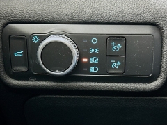 Used 2022  Ford Explorer XLT 4WD at Graham Auto Mall near Mansfield, OH