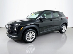 New 2026  Chevrolet Trailblazer FWD 4dr LS at Dutro Auto near Zanesville&comma; OH
