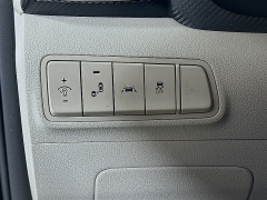 Used 2020  Hyundai Tucson 4d SUV FWD Value at Graham Auto Mall near Mansfield&comma; OH