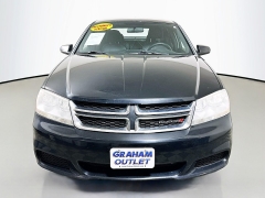 Used 2013  Dodge Avenger 4d Sedan SE V6 at Dutro Auto near Zanesville&comma; OH