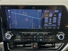 Used 2022  Toyota Highlander Platinum AWD at Graham Auto Mall near Mansfield, OH