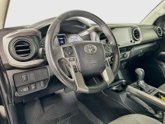 Used 2021  Toyota Tacoma 4WD SR5 Double Cab 6ft Bed V6 AT at Graham Auto Mall near Mansfield&comma; OH