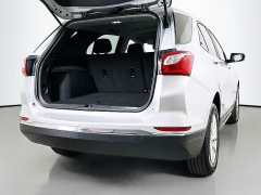 Used 2021  Chevrolet Equinox FWD 4dr LT w/1LT at Dutro Auto near Zanesville, OH