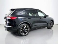 Used 2022  Ford Escape SE AWD at Dutro Auto near Zanesville, OH