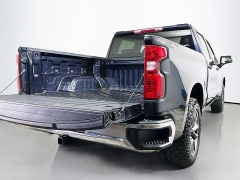 Used 2023  Chevrolet Silverado 1500 4WD Crew Cab 147" LT w&sol;2FL at Graham Auto Mall near Mansfield&comma; OH