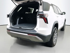 New 2026  Chevrolet Equinox AWD 4dr LT w&sol;2LT at Dutro Auto near Zanesville&comma; OH