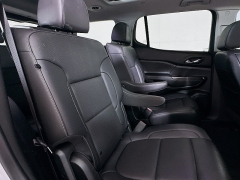 Used 2023  GMC Acadia AWD 4dr SLT at Dutro Auto near Zanesville&comma; OH