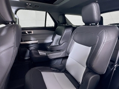 Used 2023  Ford Explorer XLT 4WD at Dutro Auto near Zanesville&comma; OH