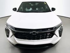 Used 2025  Chevrolet Trax FWD 4dr 1RS at Dutro Auto near Zanesville, OH