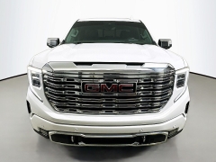 Used 2024  GMC Sierra 1500 4WD Crew Cab 147" Denali at Dutro Auto near Zanesville&comma; OH