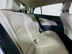 Used 2019  Toyota Prius XLE AWD at Dutro Auto near Zanesville&comma; OH