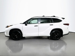 Used 2025  Toyota Highlander Hybrid XLE Nightshade AWD at Dutro Auto near Zanesville&comma; OH