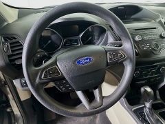 Used 2017  Ford Escape 4d SUV FWD SE at Dutro Auto near Zanesville, OH