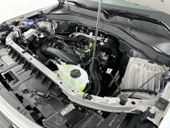 New 2026  Ford Explorer Active w&sol;200A Pkg 4WD at Dutro Auto near Zanesville&comma; OH