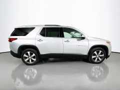 Used 2018  Chevrolet Traverse 4d SUV AWD LT Leather at Dutro Auto near Zanesville&comma; OH