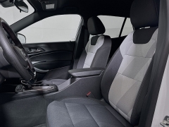 Used 2025  Chevrolet Trax FWD 4dr 1RS at Dutro Auto near Zanesville, OH